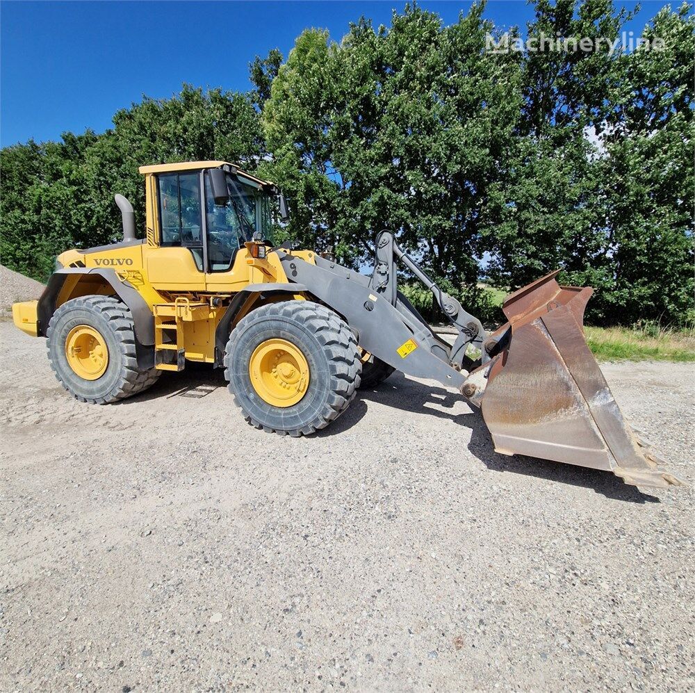 Volvo L120 F cargadora de ruedas