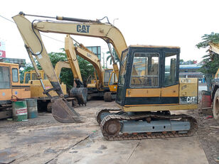 Caterpillar E70B excavadora de cadenas