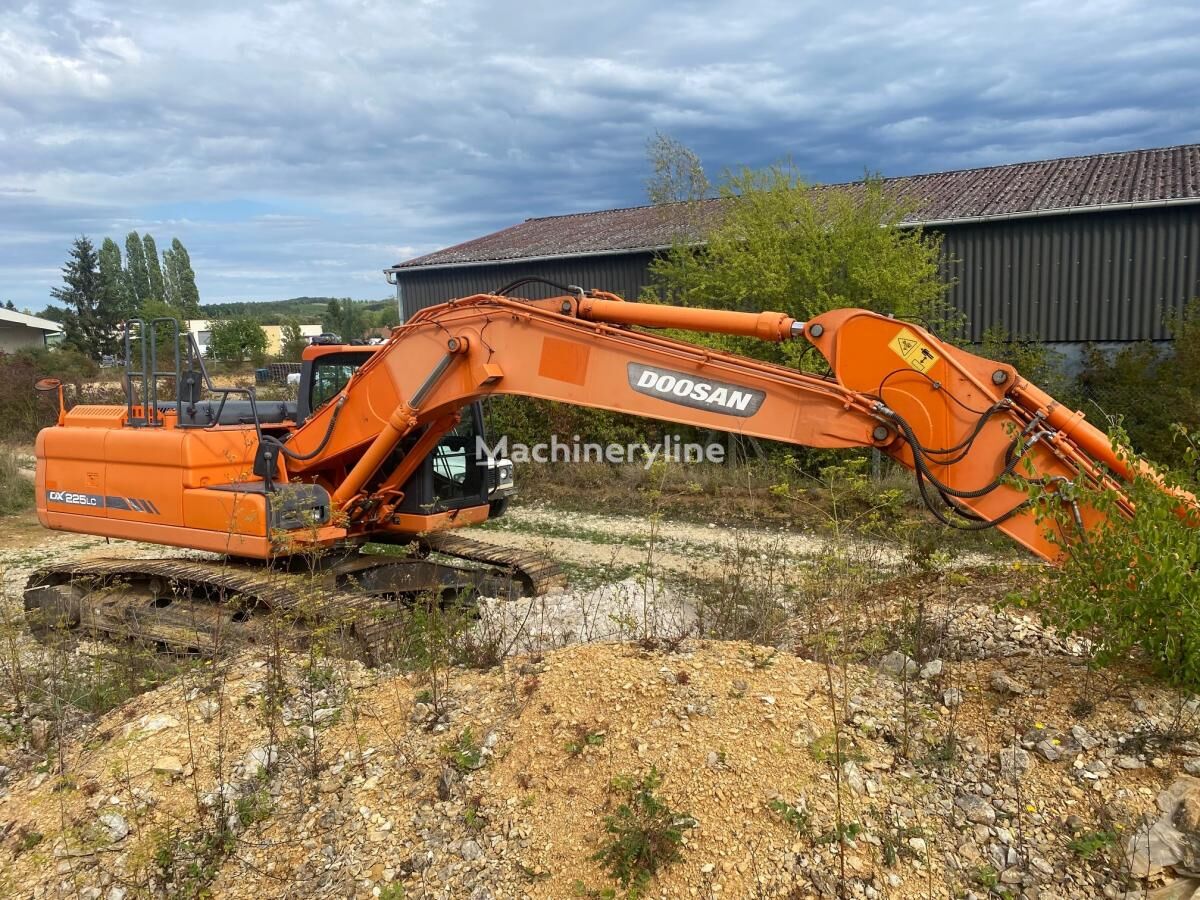 Doosan DX 225LC-3 excavadora de cadenas