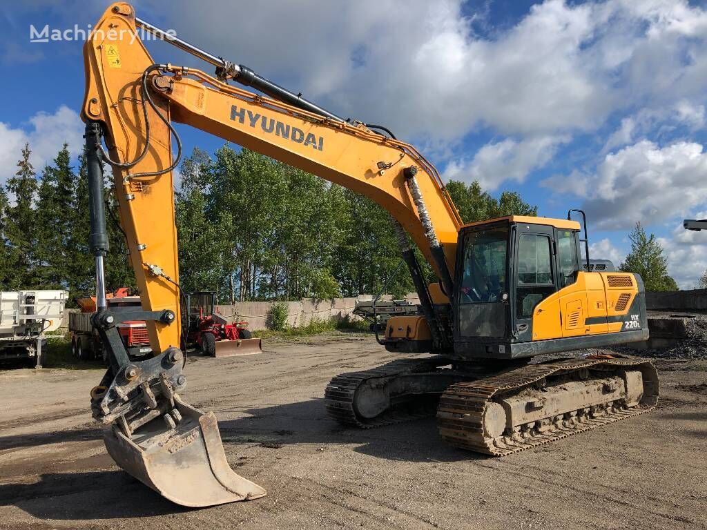 Hyundai HX 220 L excavadora de cadenas