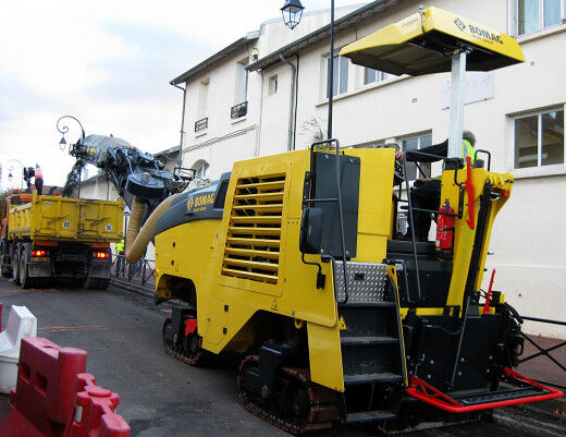 BOMAG BM1300/35 fresadora de asfalto