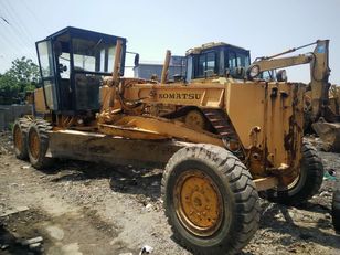 Komatsu GD511 GD405R GD505R motoniveladora