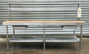 Edelstahl Arbeitstisch mit Regalböden / Schneidebrett Gastronomi equipamiento para restaurantes